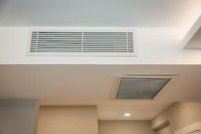 White Golden Suite Hotel