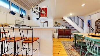 Snowcreek Iii #420 3 Bedroom Condo by RedAwning