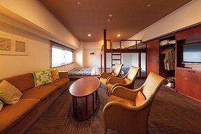 Spa Resort Hawaiians Monolith Tower