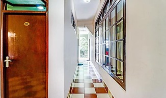 FabHotel Oak Ridge Retreat