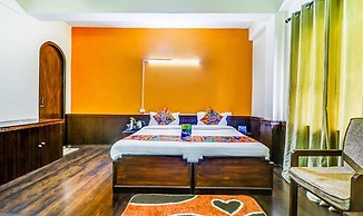 FabHotel Oak Ridge Retreat