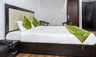 Treebo Red Petal Jalandhar