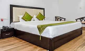 Treebo Red Petal Jalandhar