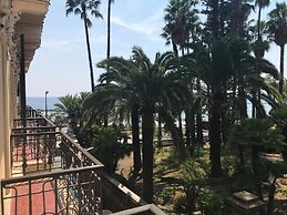 Promenade Maison de Charme