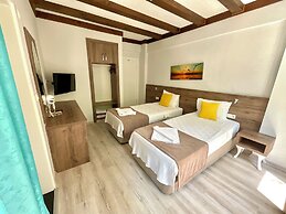 Gunes Hotel & Apartments