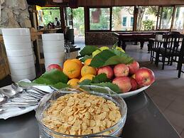 Gunes Hotel & Apartments