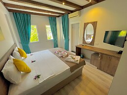 Gunes Hotel & Apartments