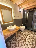 Gunes Hotel & Apartments