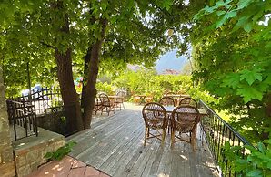 Gunes Hotel & Apartments