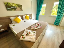 Gunes Hotel & Apartments