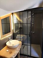 Gunes Boutique Hotel