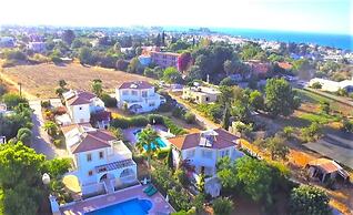 Villa Greenhill by Amy Villas