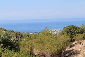 Villa Sesil by Amy Villas