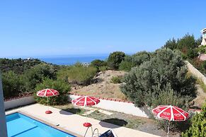 Villa Sesil by Amy Villas