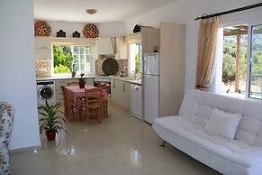 Villa Sesil by Amy Villas