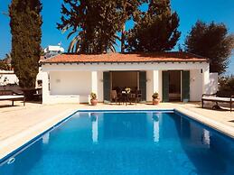 Villa Shifa by Amy Villas