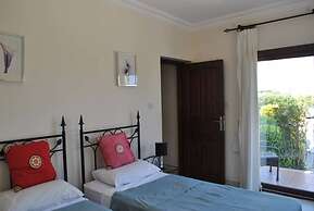 Villa Sunset 4 by Amy Villas