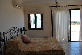 Villa Sunset 4 by Amy Villas