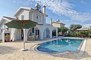 Villa Tembel by Amy Villas