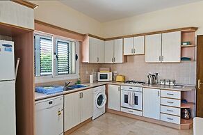 Villa Tembel by Amy Villas