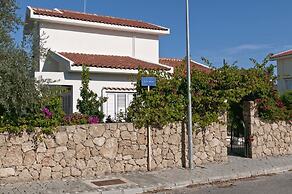 Villa Tembel by Amy Villas