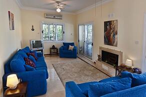 Villa Tembel by Amy Villas