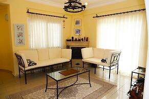 Villa Verde by Amy Villas