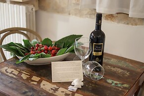 TD Dimora di Genna Trulletto with Lush Garden Pool