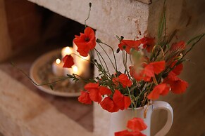 TD Dimora di Genna Trulletto with Lush Garden Pool