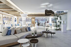 Nikki Beach Resort & Spa Santorini