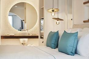 Nikki Beach Resort & Spa Santorini