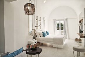 Nikki Beach Resort & Spa Santorini