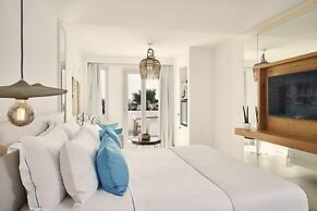Nikki Beach Resort & Spa Santorini