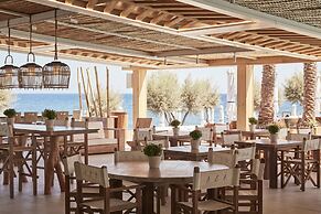 Nikki Beach Resort & Spa Santorini