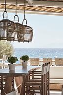 Nikki Beach Resort & Spa Santorini