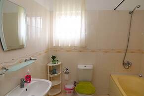 Apartment Mint by Amy Villas