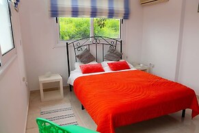 Apt Pine View by Amy Villas