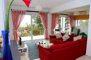 Apt Pine View by Amy Villas