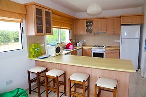 Apt Pine View by Amy Villas