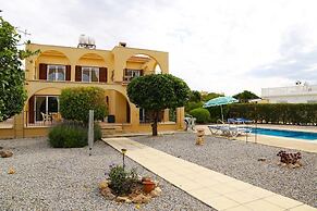 Villa Baris by Amy Villas