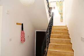 Villa Baris by Amy Villas