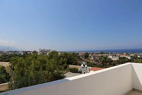 Villa Pergola by Amy Villas