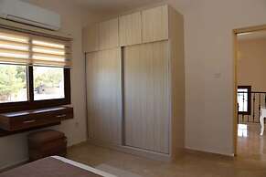 Villa Pergola by Amy Villas