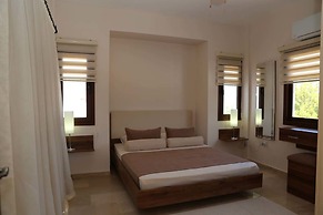 Villa Pergola by Amy Villas