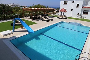 Villa Pergola by Amy Villas