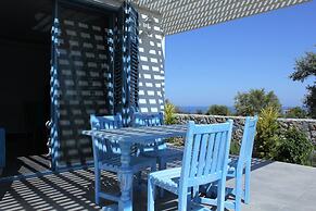 Villa Townhouse by Amy Villas