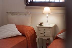 TD Villa Luna Trulli with Large Pool