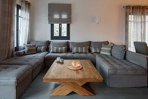 Myconian Platinum Senior Villa