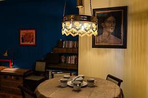 Prime Host apartments on Patriarch Ponds