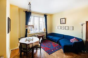 Prime Host apartments on Patriarch Ponds